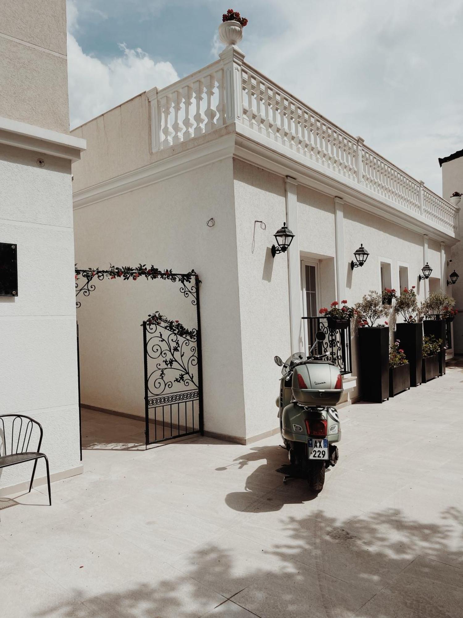 Ruby Palace Vlore Exterior photo