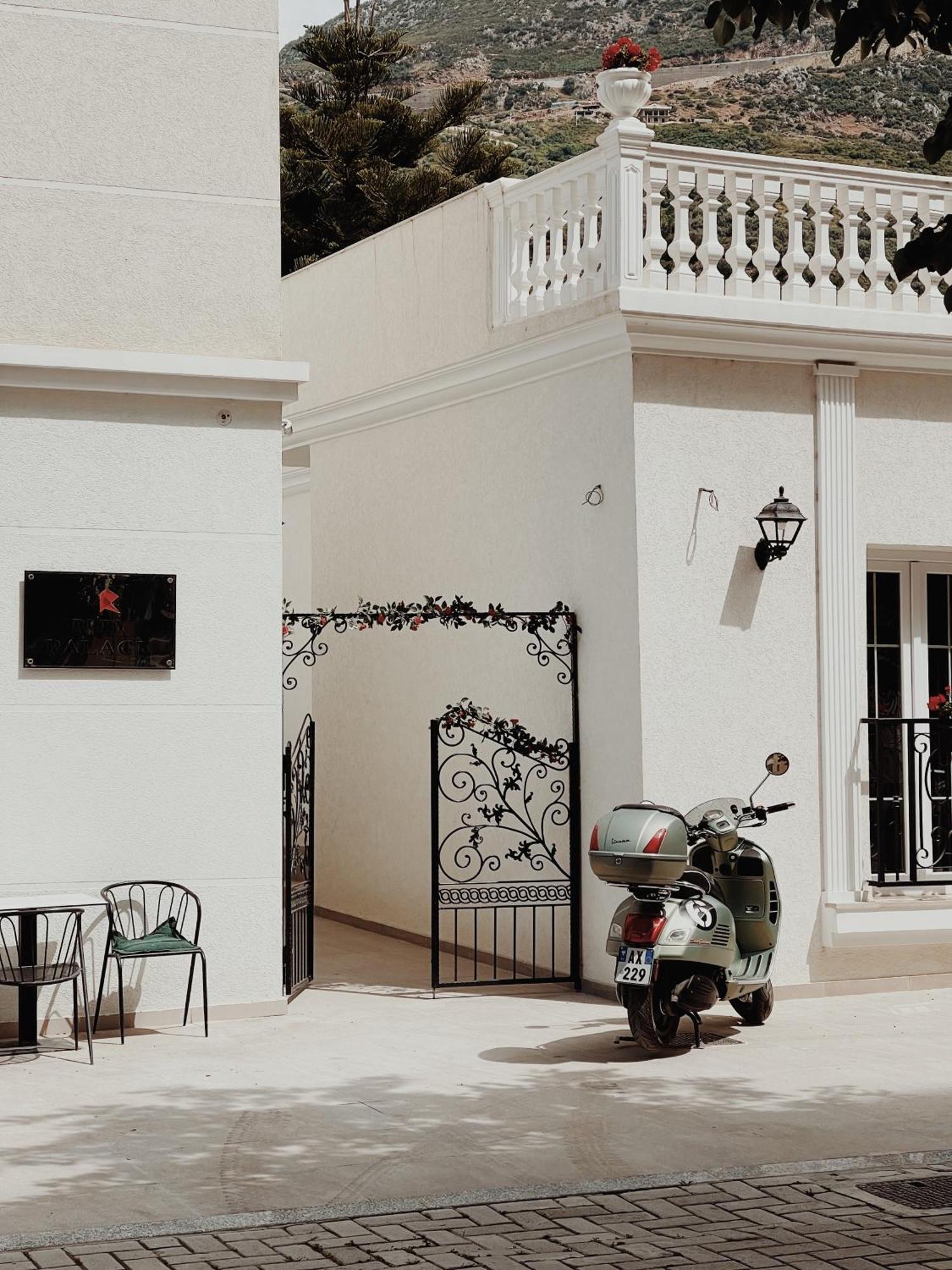 Ruby Palace Vlore Exterior photo